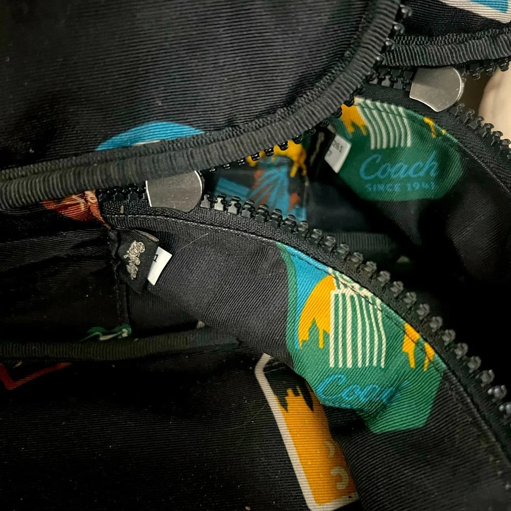 Coach Stylish Black Travel Bag Set - Picture 6 of 8